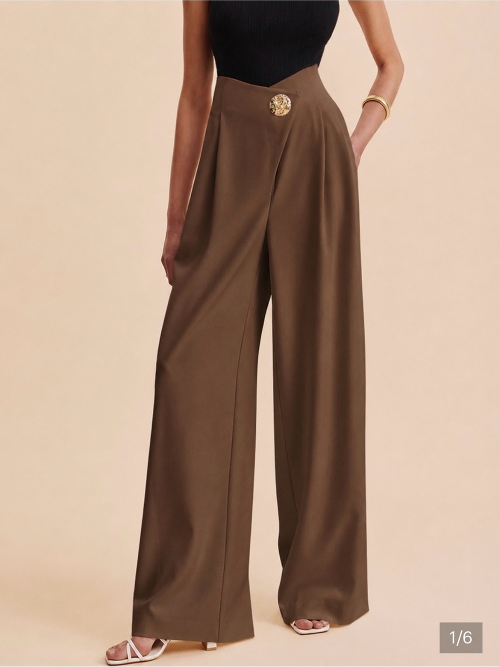 Commense Sculpted Waist Wide-Leg Trousers in Brown with Gold Button
